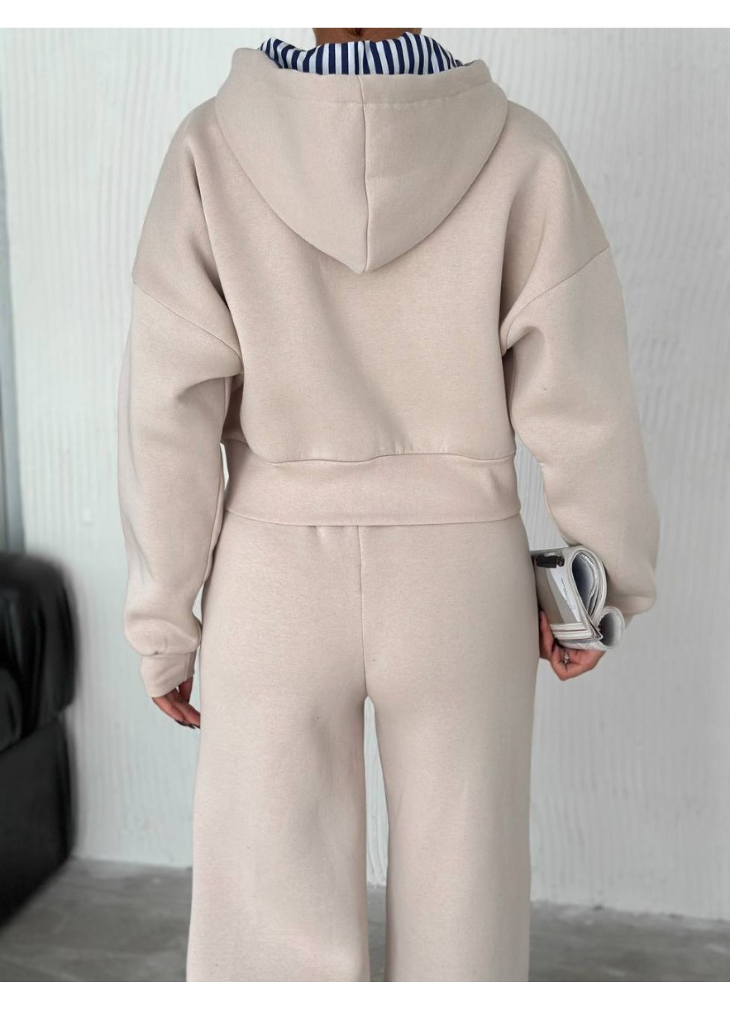 Üç İplik Eşofman Takımı Krem