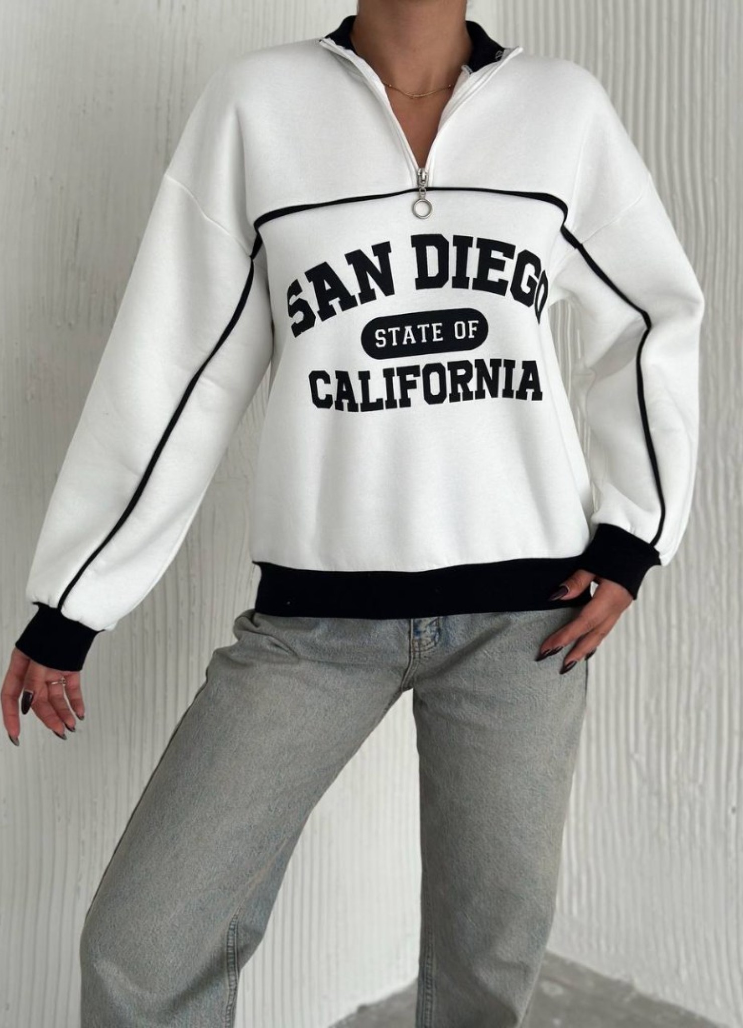 Üç iplik Önü Baskılı Ribanalı Sweat Beyaz