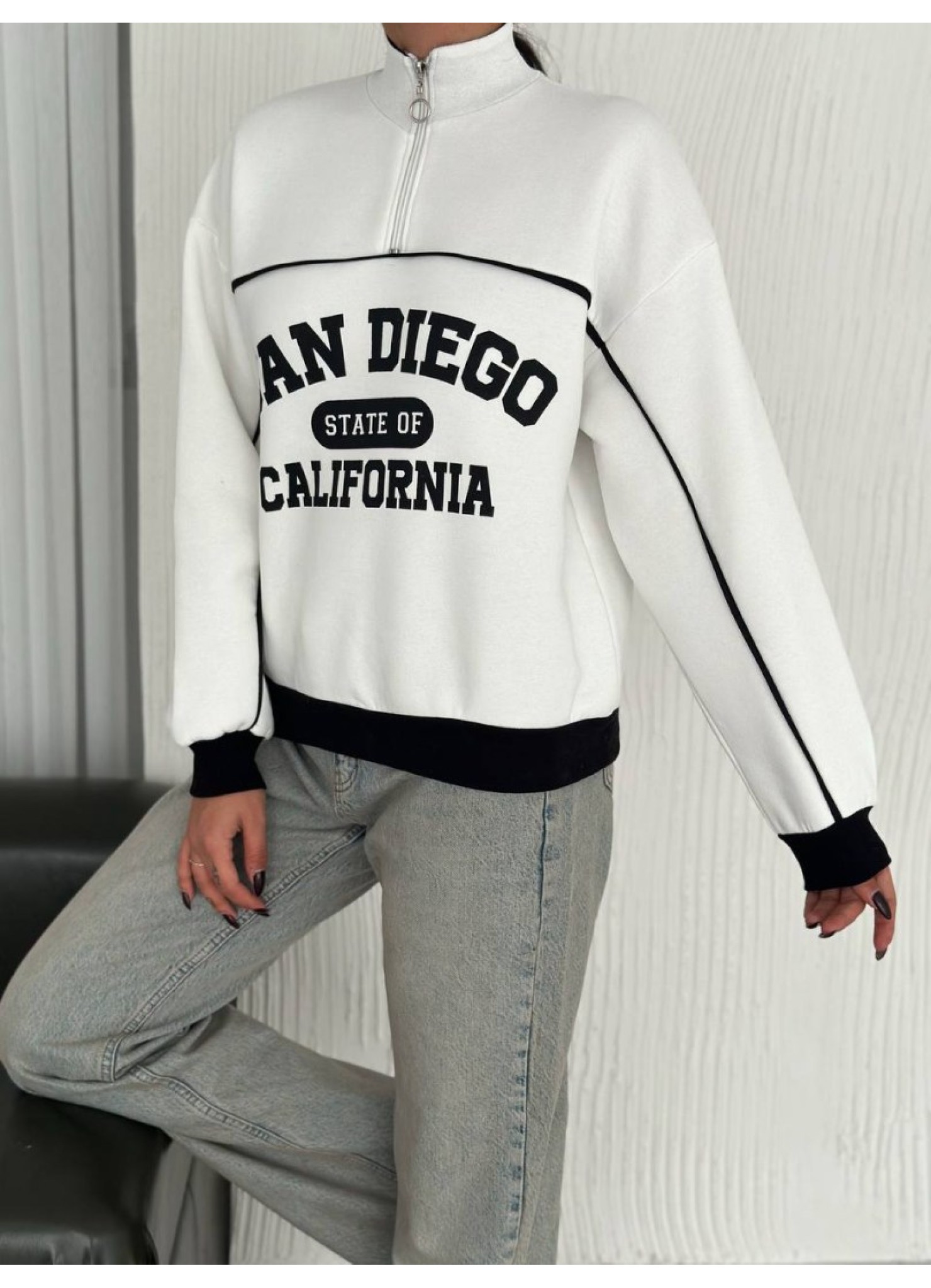 Üç iplik Önü Baskılı Ribanalı Sweat Beyaz