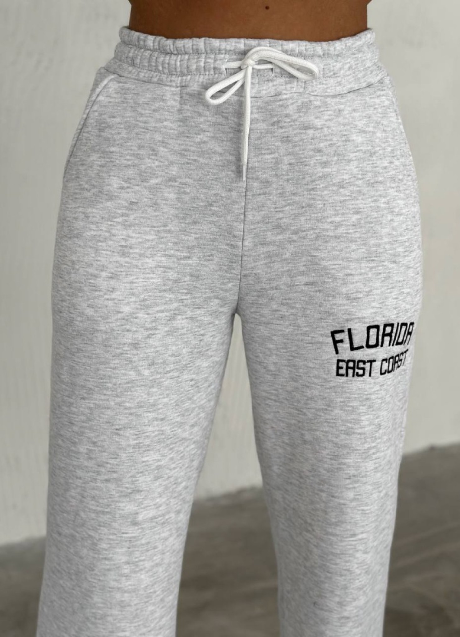 Üç İplik Florida Nakışlı Şardonlu Takım Gri